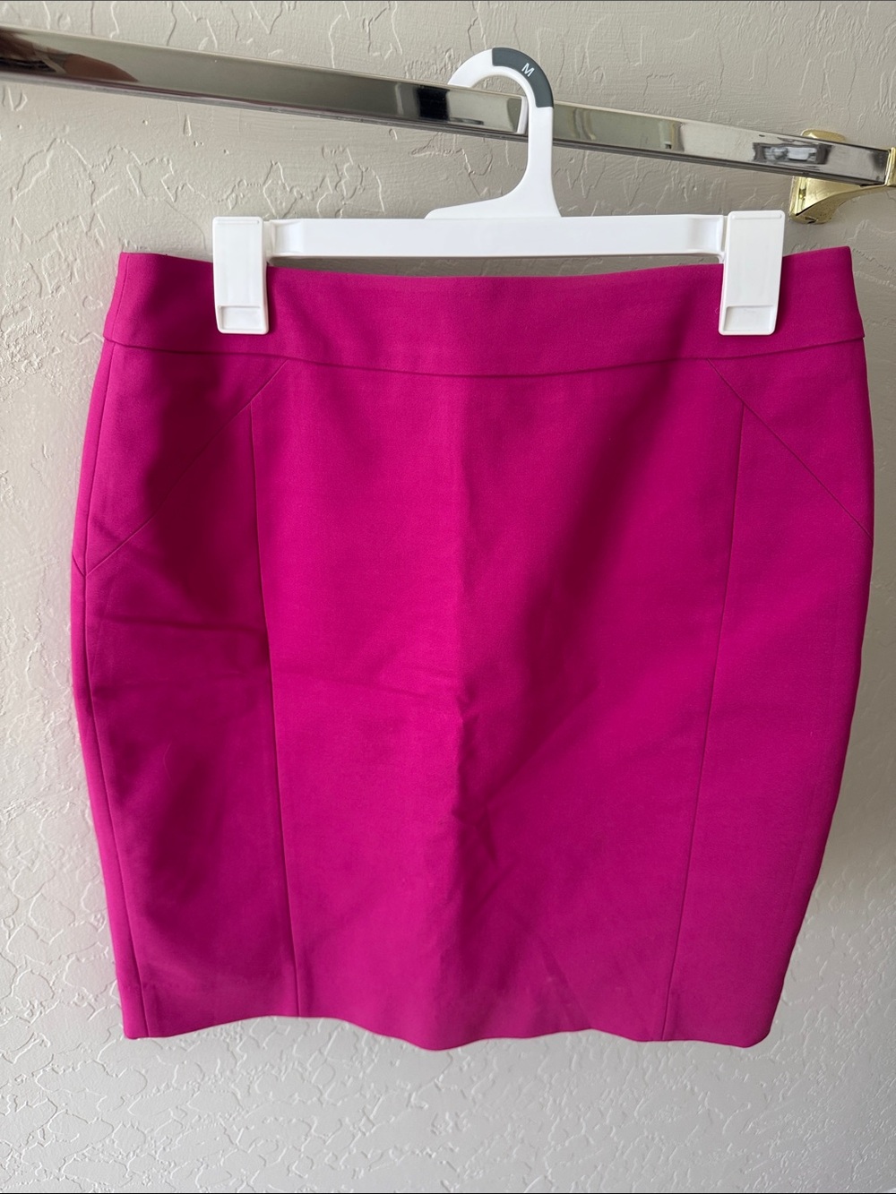 H&M Bright Fuchsia Pencil Skirt